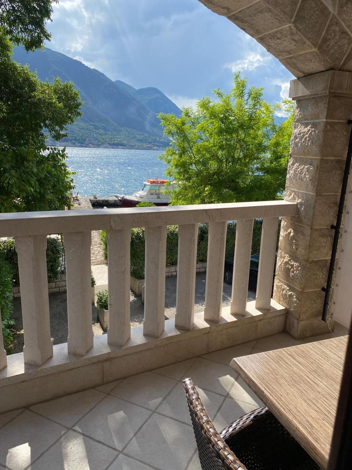 Apartments Bella Di Mare Kotor Eksteriør bilde